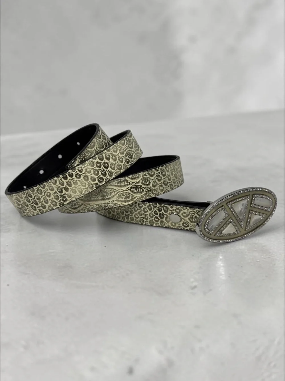 CABI LEATHER BELT Embossed Croc/Snake BEIGE/GRAY Crystal Mother/Pearl Buckle S